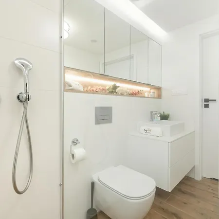 Pinea Gold 620 - Basen, Sauna, Jacuzzi W Cenie Pobytu - Vi Pietro Z Widokiem Na Morze Daire *