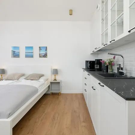 Pinea Gold 620 - Basen, Sauna, Jacuzzi W Cenie Pobytu - Vi Pietro Z Widokiem Na Morze Daire Pobierowo